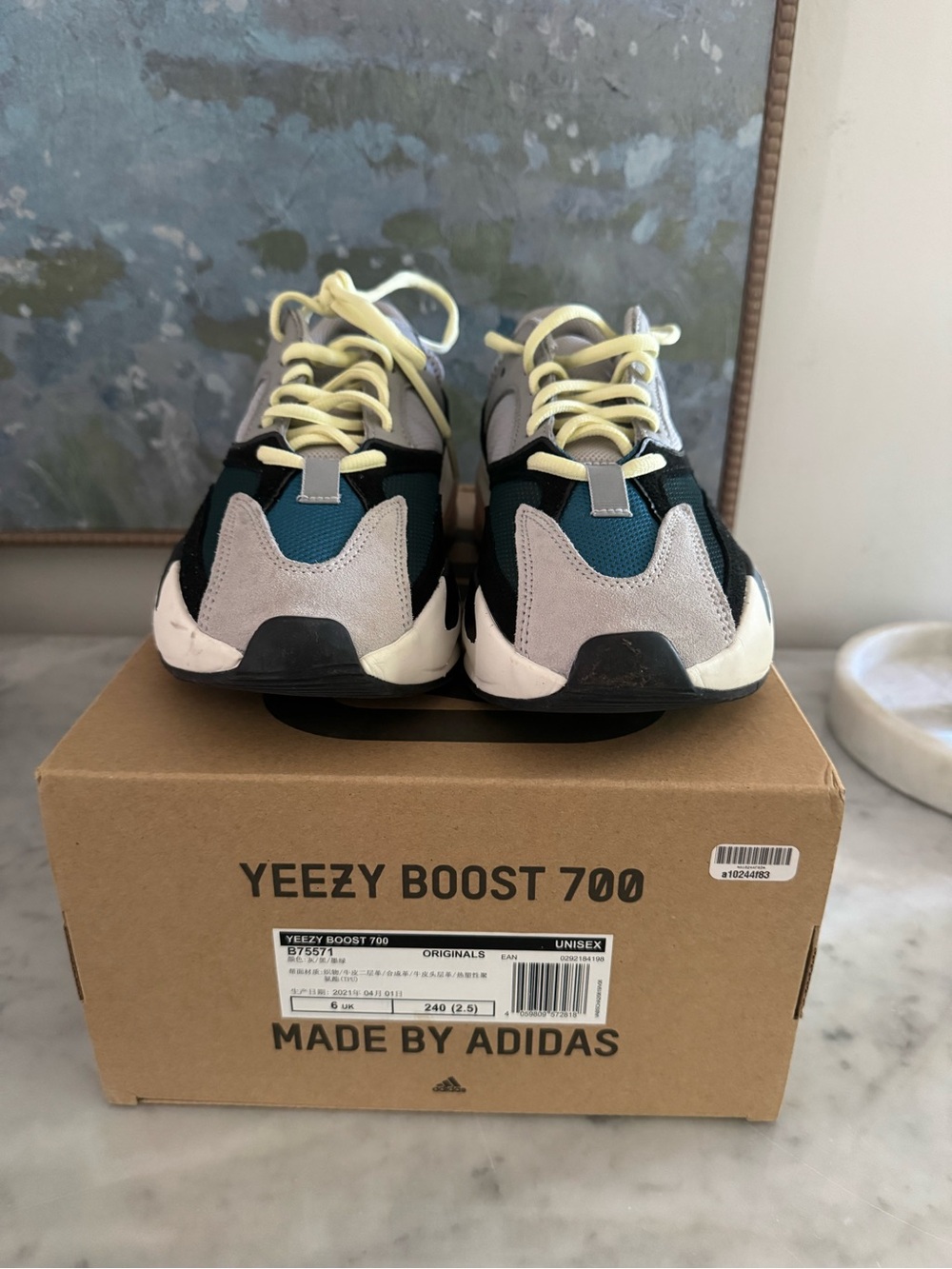 Authentic Yeezy Boost 700 Wave Runner - Sz 7.5 women’s - Picture 6 of 8